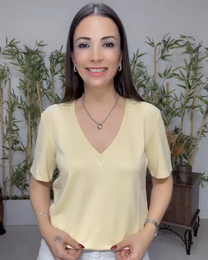 Derin V Yaka Oversize Tişört Sarı