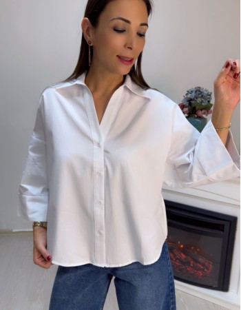 Oversize Beyaz Gömlek Oversize Beyaz Gömlek