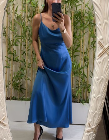 Saten Mavi Askılı Elbise Saten Mavi Askılı Elbise