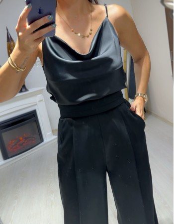 Siyah Saten Askılı Bluz Siyah Saten Askılı Bluz