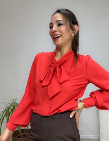 Yaka Bağlama Detay Gömlek Kırmızı 