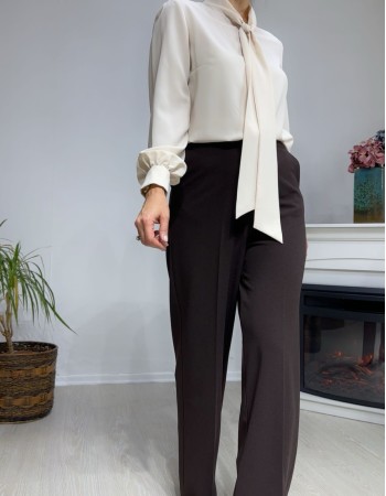 Yaka Bağlama Detay Gömlek Krem