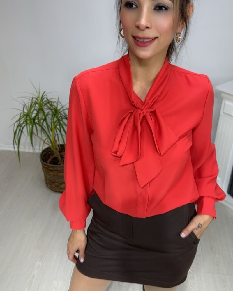 Yaka Bağlama Detay Gömlek Kırmızı 
