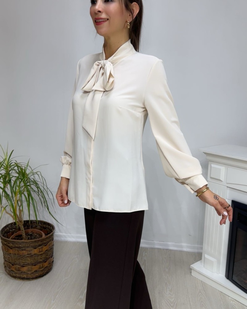 Yaka Bağlama Detay Gömlek Krem