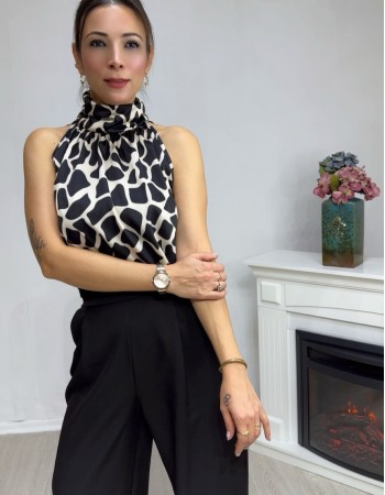 Boğazlı Kolsuz Bluz - Siyah